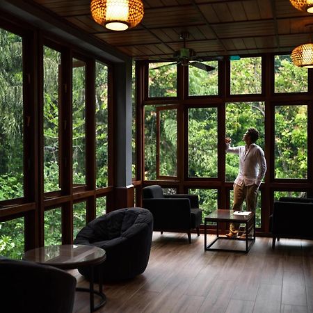 Moksha At Kitulgala - Rainforest Boutique Hotel Bagian luar foto